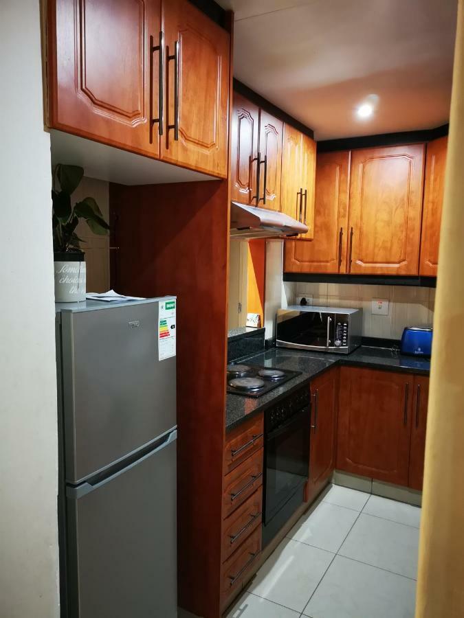 Durban Beach Getaway - Summersands, Inverter For Load Shedding, Free Wifi & Free Parking Exterior foto